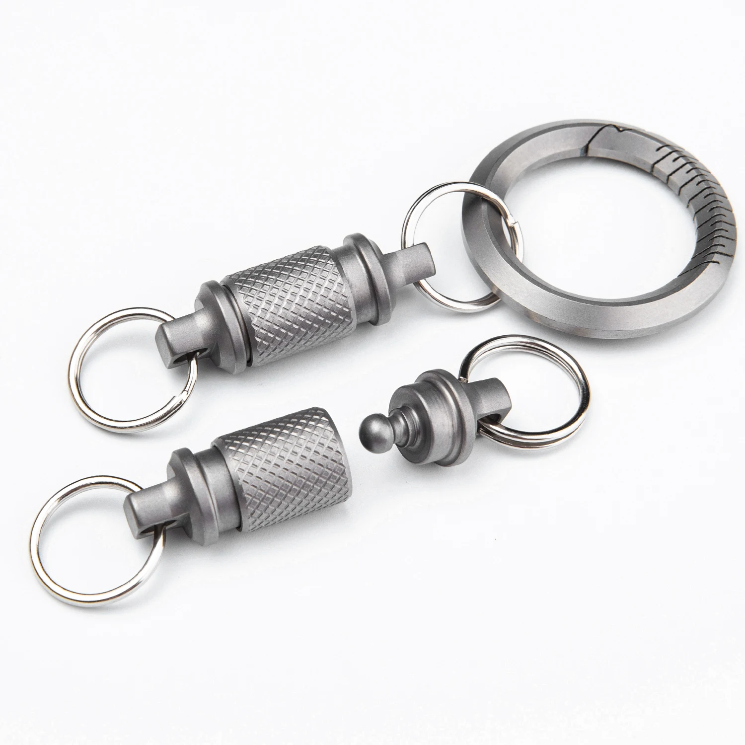 Мини-брелок для ключей из титанового сплава с поворотной пряжкой