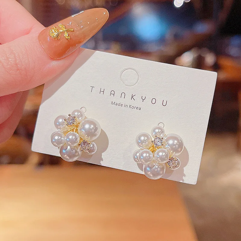 Серьги в стиле ретро с жемчугом и цветком