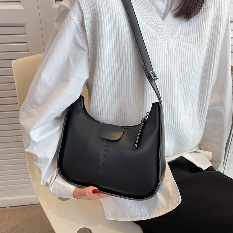 2023 New Vintage Shoulder Crossbody Bags for Women PU Leather Women's New Trend Fashion Handbag Clutch Small Black Brown