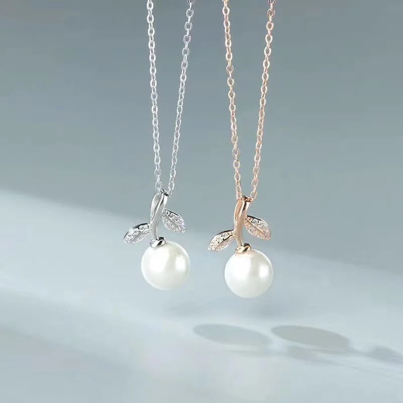 

Flower bud pearl set chain The pearl itself gives people a more gentle feeling Two colors are optional I like to remark