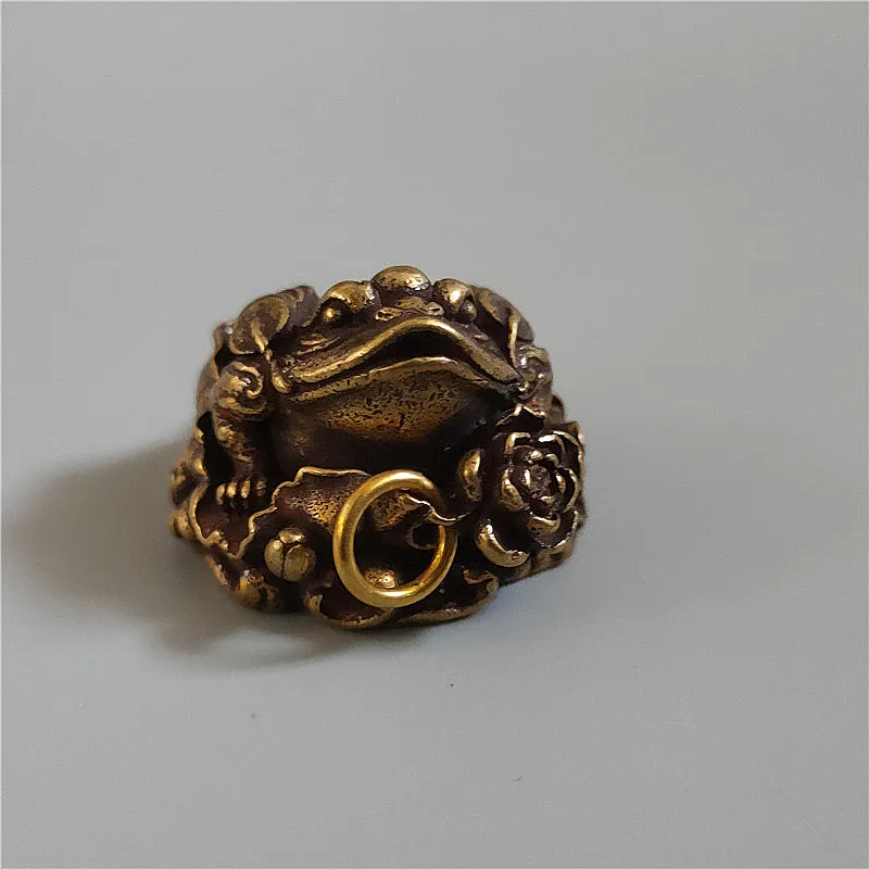 

1 шт. 3*2*2,2 см желтая медь яркая креативная трехфутовая жаба Ретро фэн-шуй коллективное богатство Подвеска для дома/офиса