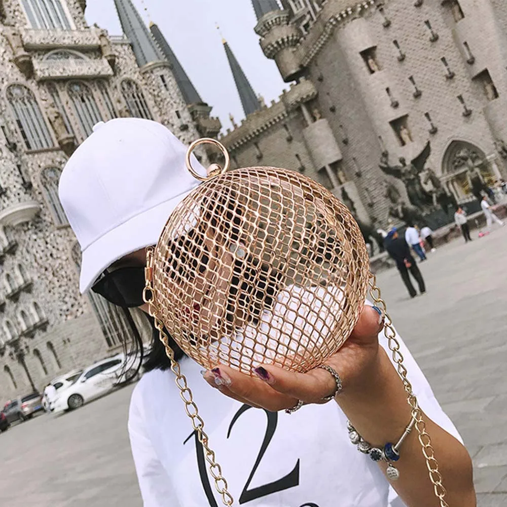 Gold Metal Clutch Bag 2022 Luxury Handbags Women Bags Designer Round Mini Hollow Purse Ladies Hand Bag Prom Chain Crossbody Bags