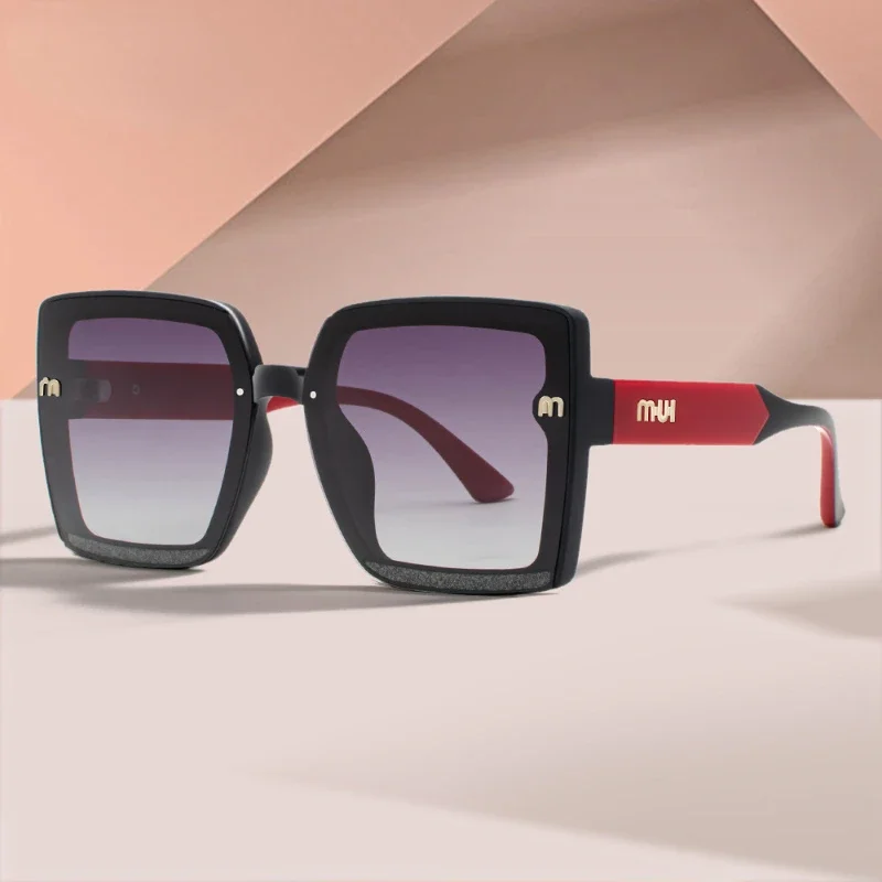 Очки солнцезащитные женские квадратные с надписью роскошные брендовые