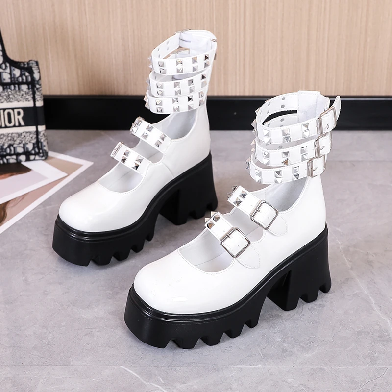 2023 Brand New Sale Block Heels Buckles Heart Platform Rivet Black Gothic Girls Cosplay Lolita Mary Janes Pumps Shoes Women