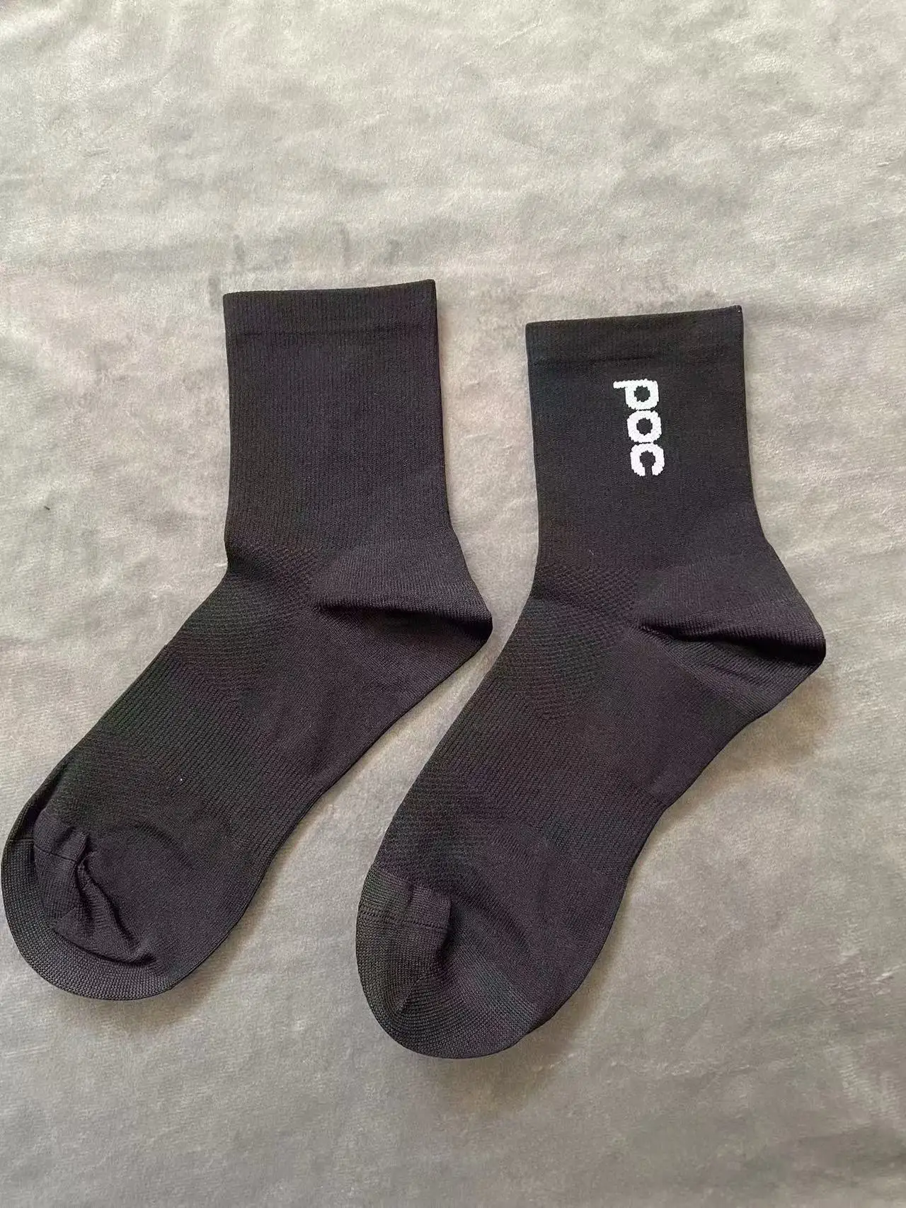 Скоростные носки POC для сухой езды на велосипеде уличные черно-белые