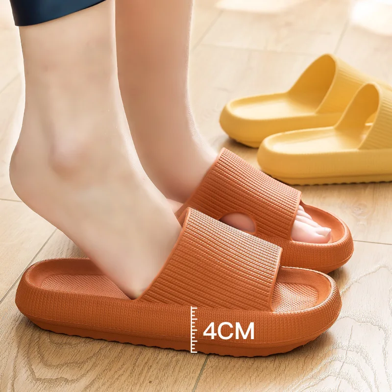 

Summer thick platform slippers Women shoes solid color non-slip bathroom beach casual sandals cloud slipper female homewear 2022