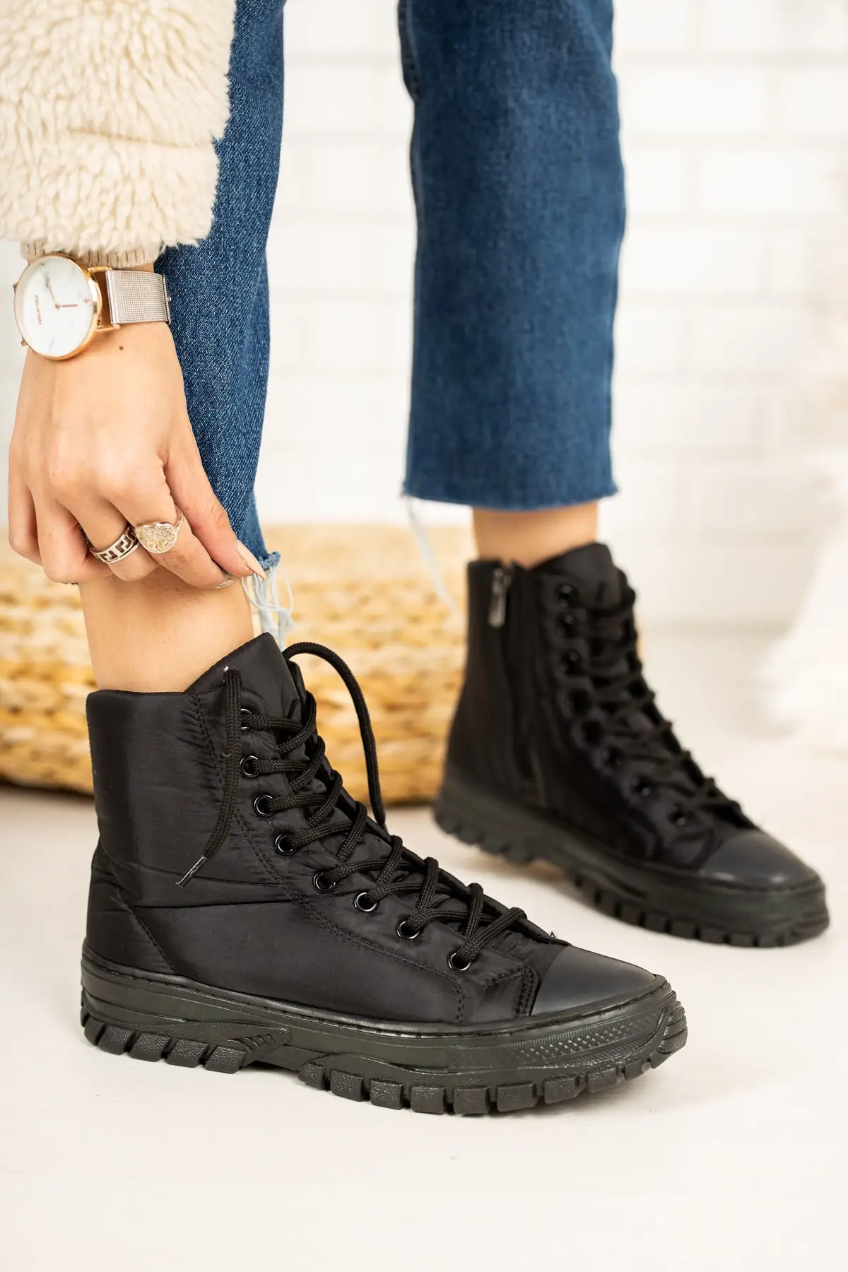 

Women BootsDP Black Black 's New Arrival Luxury Stylish Female Boots Platform Designer Comfortable Ladies Boots High Quality