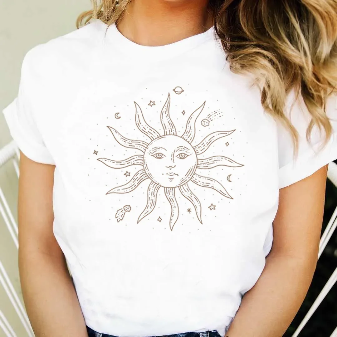 2024 белая футболка с круглым вырезом и принтом в виде лягушки грибов креветок