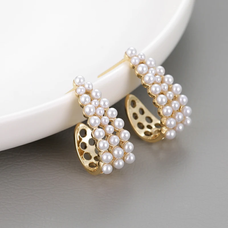 

Romantic high quality pearl Lady earrings charm delicate stud earrings Wedding Accessories pendant jewelry fashion gifts