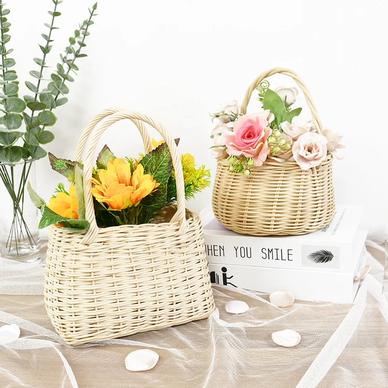 Handmade Basket Decoration Home Flower Basket - China Storage