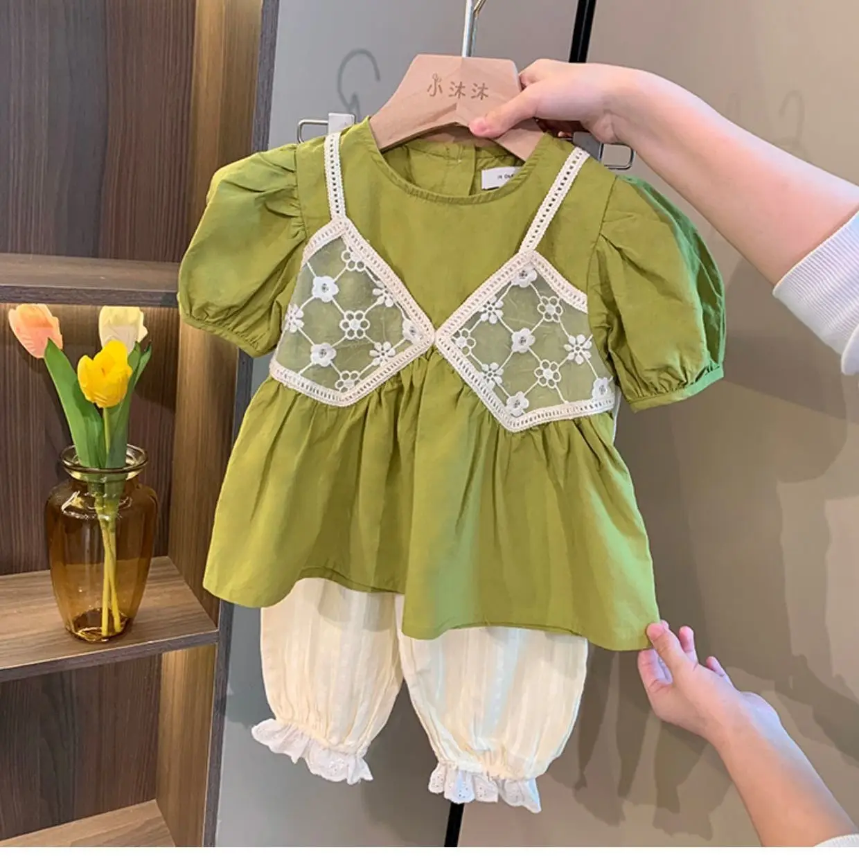 Girls' Suit 2022 Summer New Korean Style Girls' Shirt Top Lace Anti Mosquito Pants Western Style Fashion Two-Piece Suit