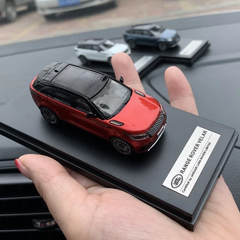 Коллекция 1/43 года модель автомобиля Range Rover Velar RANGE ROVER