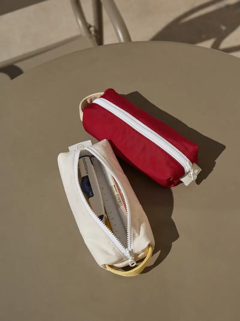 

Create Original Cream Cube With Heart, Soft And Fall-Resistant Storage Pencil Case, Light And Simple Japanese Pencil Case.