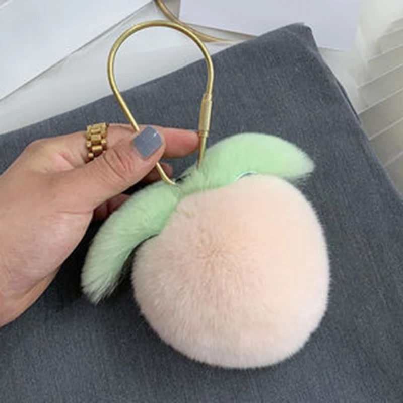 

1pcs Lovely Plush Peach Heart Bag Pendant Pink Peach Car Key Chain Hanging Gift Super Soft Lovely Gift For Girl Kids 2022