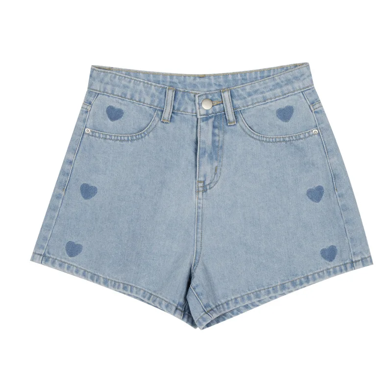 Рисунок 6 - Шорты женские джинсовые с вышивкой