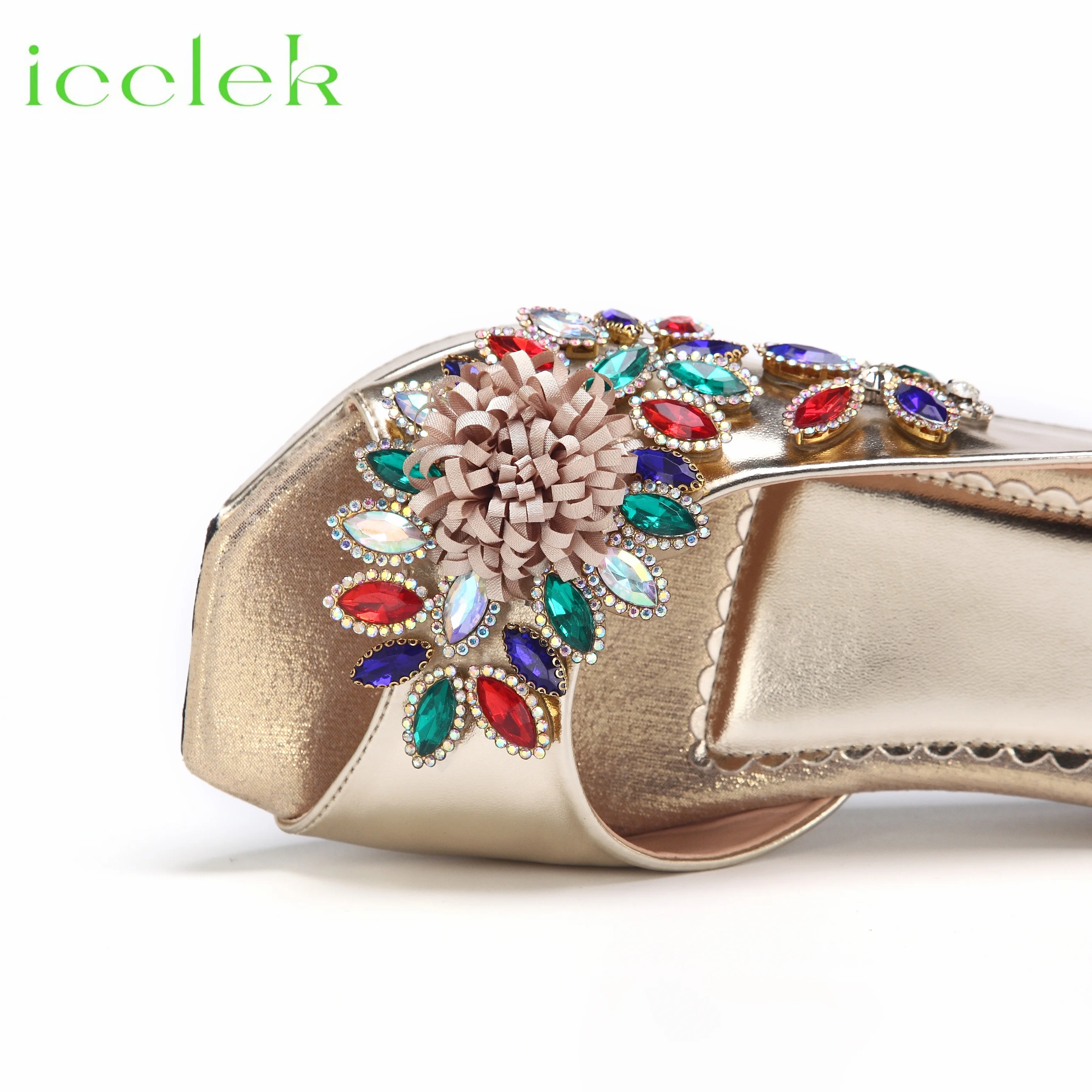 Лидер продаж летние тапочки с открытым носком и сумкой в комплекте украшенные