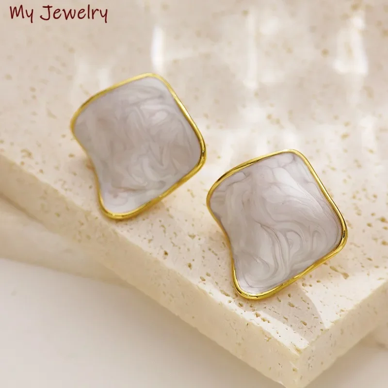 Французские винтажные персонализированные позолоченные серьги-гвоздики из