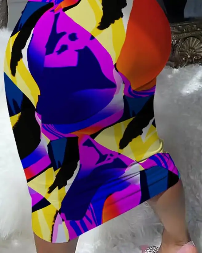 Рисунок 3 - Женский комплект из топа и юбки