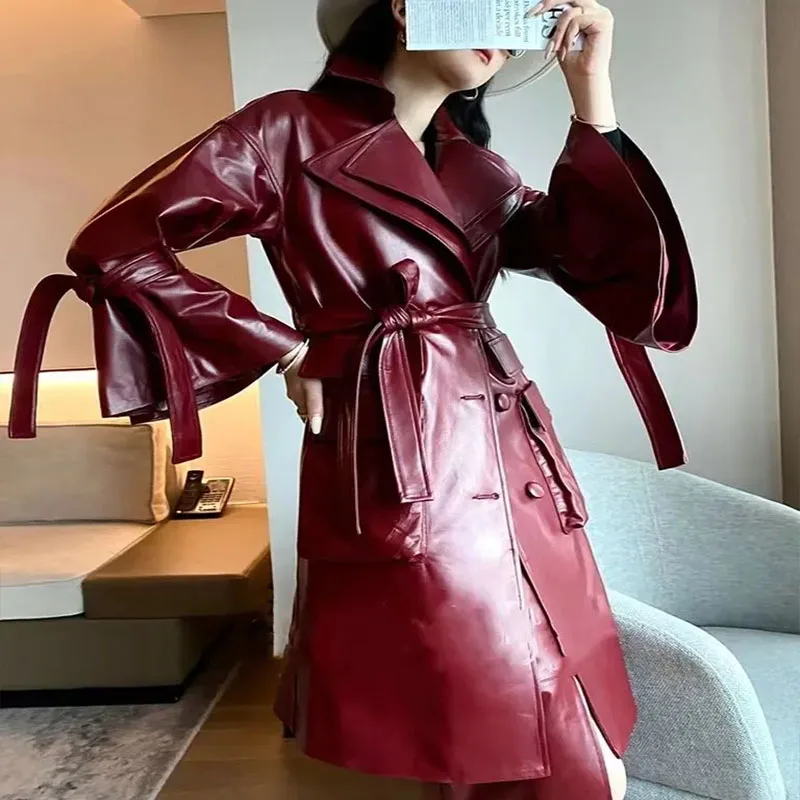 (Yihaodi Clothes) High class leather clothes for women in 2022 autumn and winter new style suit collar bell sleeve tie waist fas