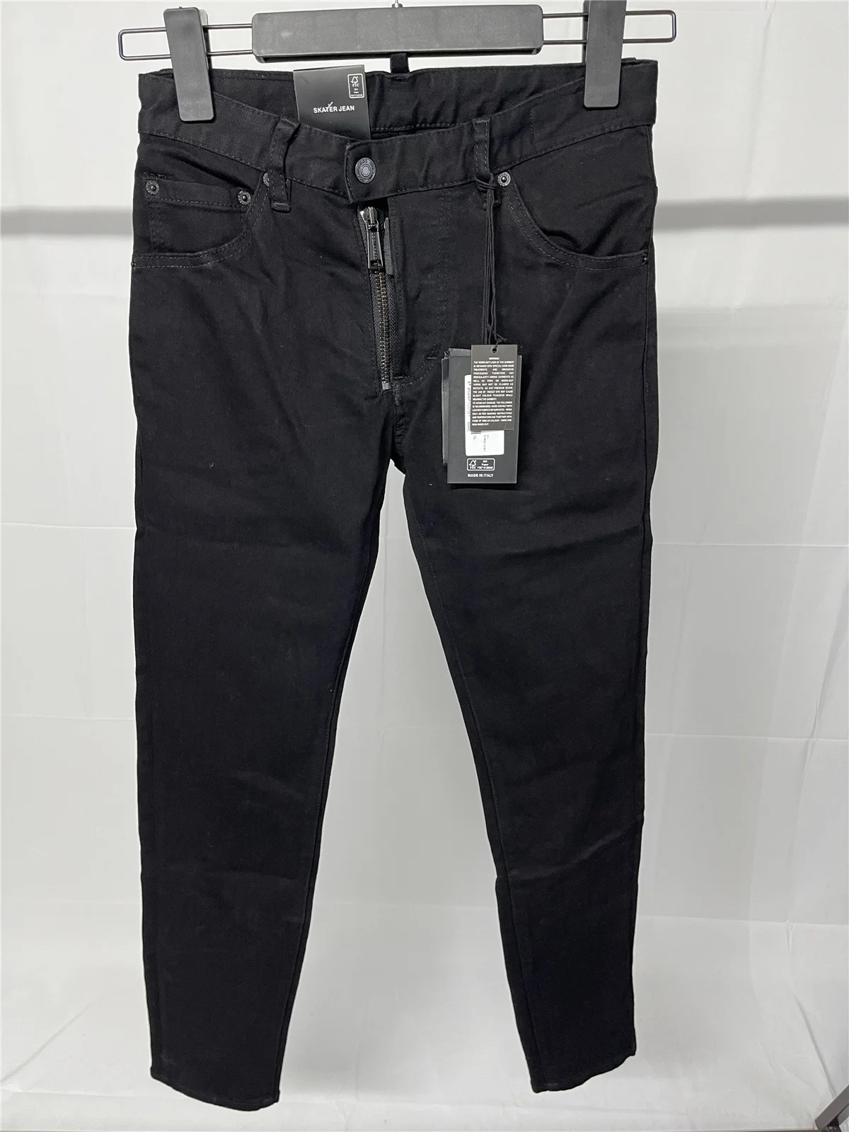 2024 весна/лето новые джинсы D2 модные мужские потертые водой нашивки с дырками