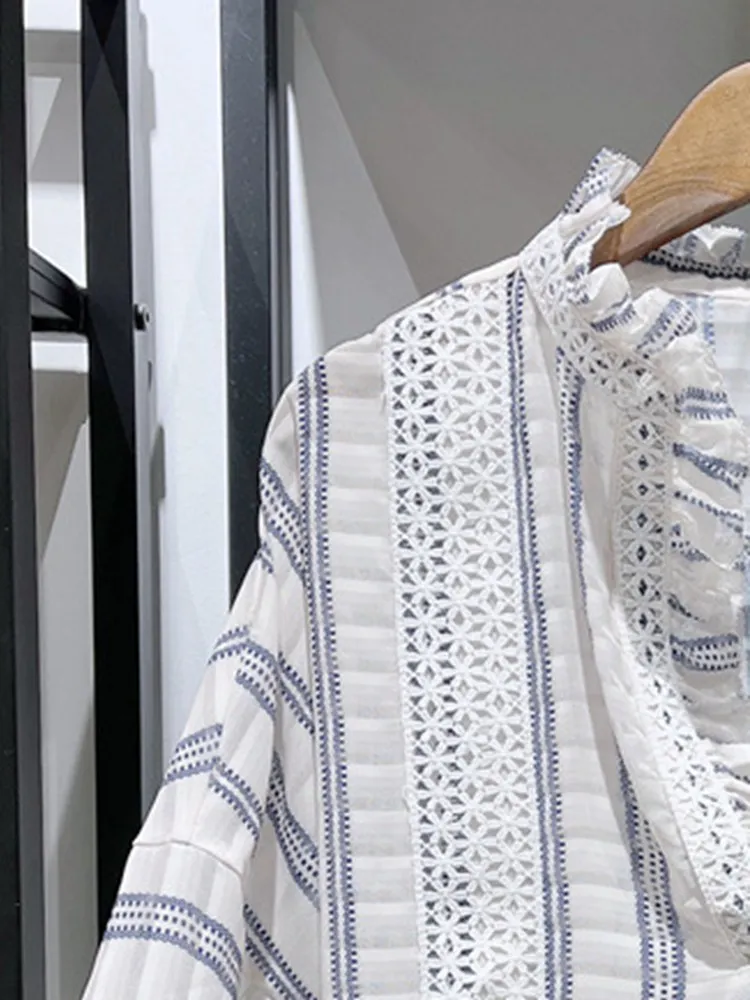 

2022 Autumn New Lace Stitching Ruffled V-neck Striped Top Loose Women Shirt