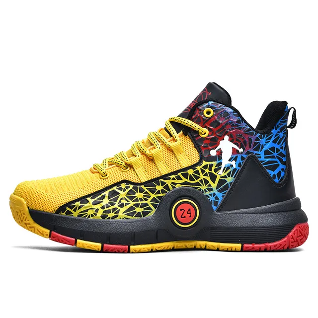 Баскетбольные кроссовки Spalding