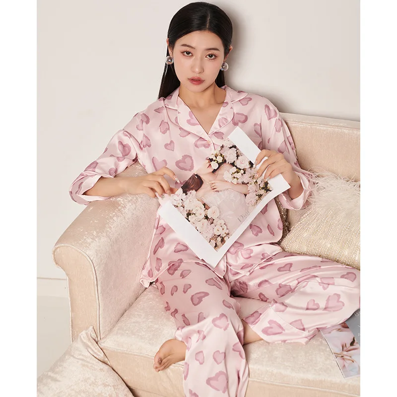 2023 New Arrival Spring and Autumn Peach Heart Sweet Ice Silk Pajamas Women's Long-Sleeved French Style Outerwear Home