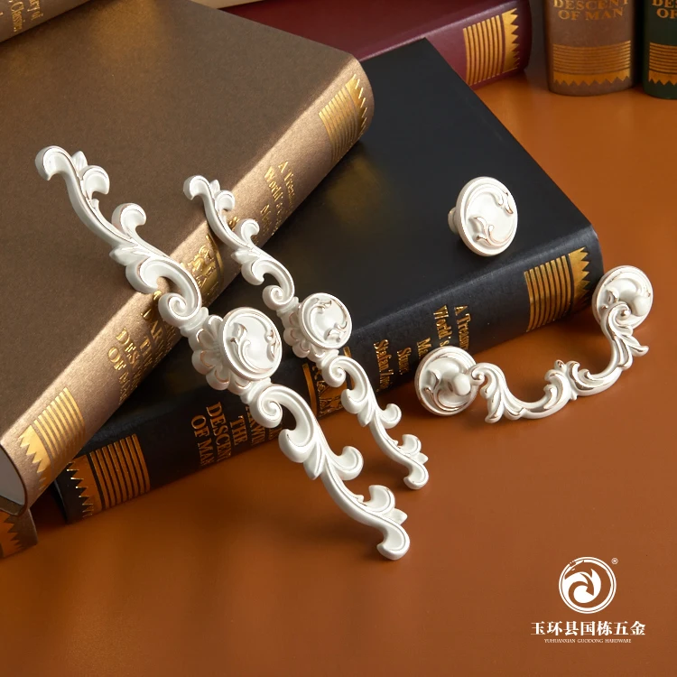 

Bronze Vintage openwork Furniture Handles Bedside Table Desk Drawer Pulls Cupboard Shoe Cabinet Wardrobe Zinc Alloy Door Knob