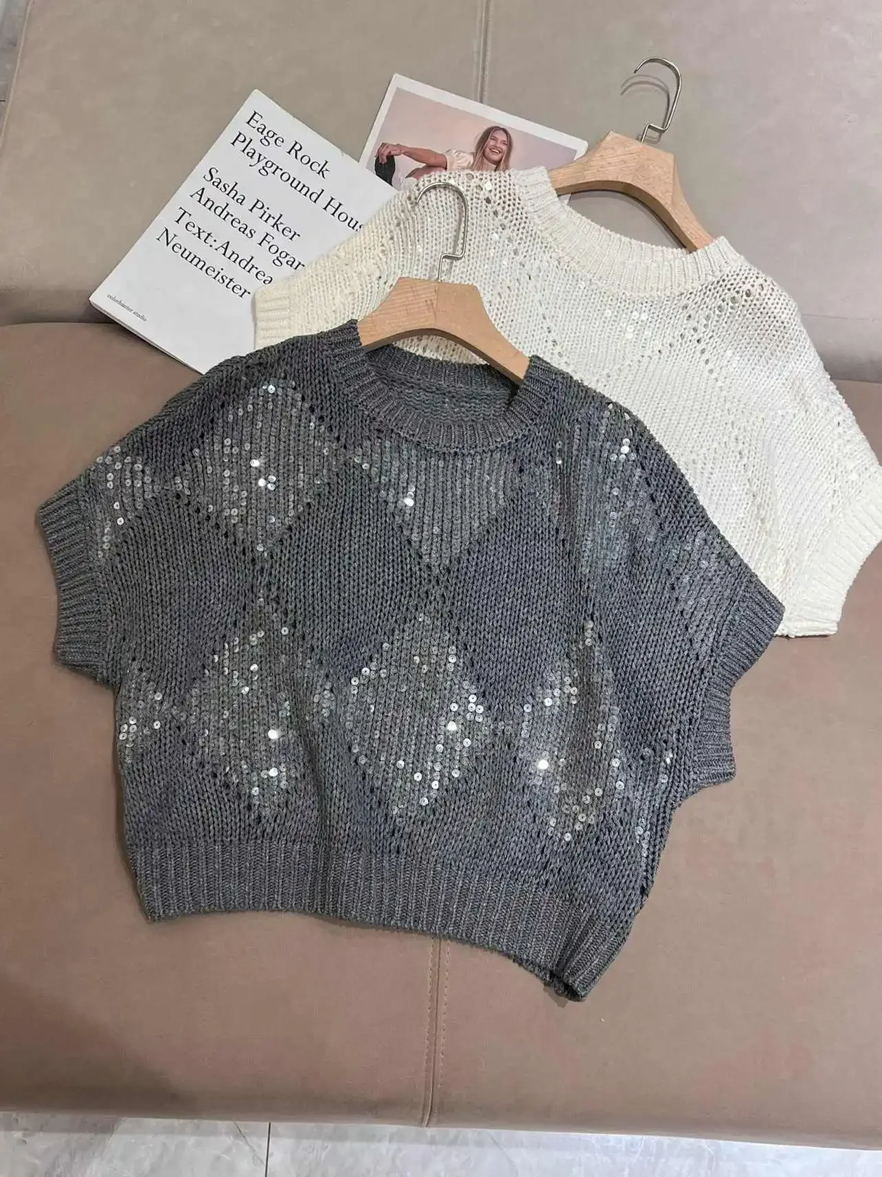 Роскошный новый топ с короткими рукавами и вышивкой блестками в ромбовидной