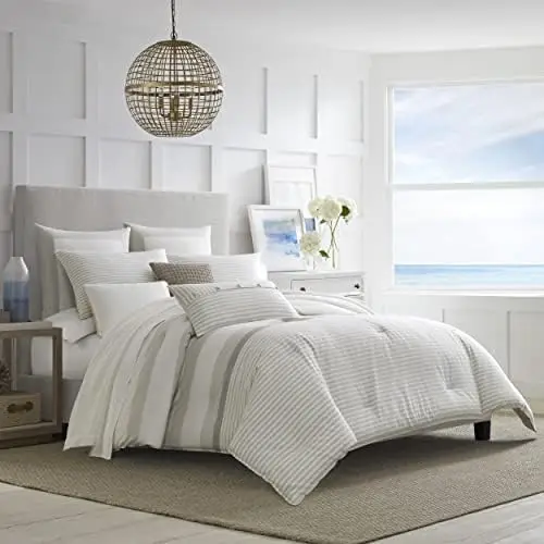 

- Queen Comforter Set, Cotton Reversible Bedding with Matching Shams, Mediterranean Decor for All (Fairwater , Queen)