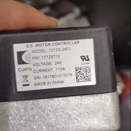 Контроллер скорости двигателя постоянного тока 1212S-2601 24 В 110 А для автомобиля с