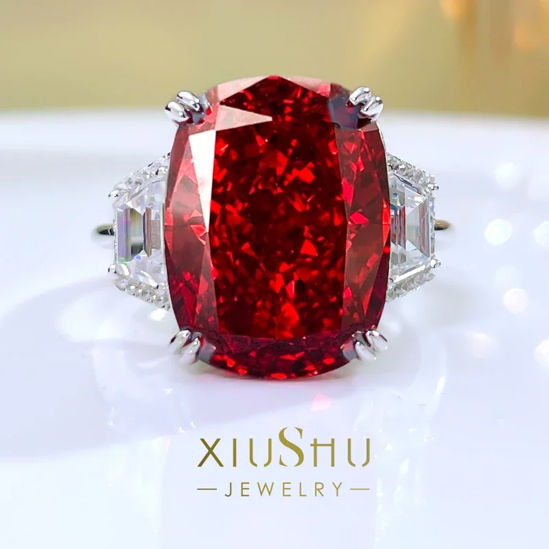 

Desire Fashion Artificial Red Treasure 925 Silver Ring Inlaid with High Carbon Diamonds, Classic and Elegant Style