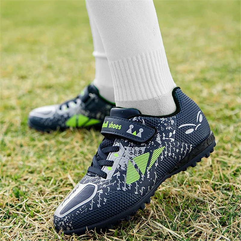 SENAGE Professional Children Soccer Shoes High Quality Soccer Sneakers Kids Turf Football Shoes Boys Training Futsal Sneakers