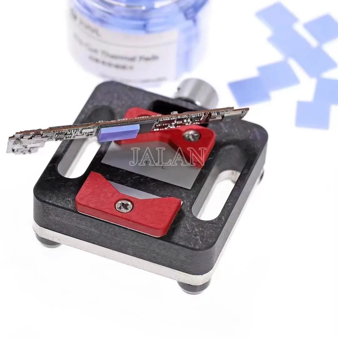 Термопаста 2UUL предрезанная, теплопроводящая силиконовая гель-пленка 12*12*1.5мм для ремонта мобильных телефонов, материнских плат, микросхем NAND и ЦПУ.