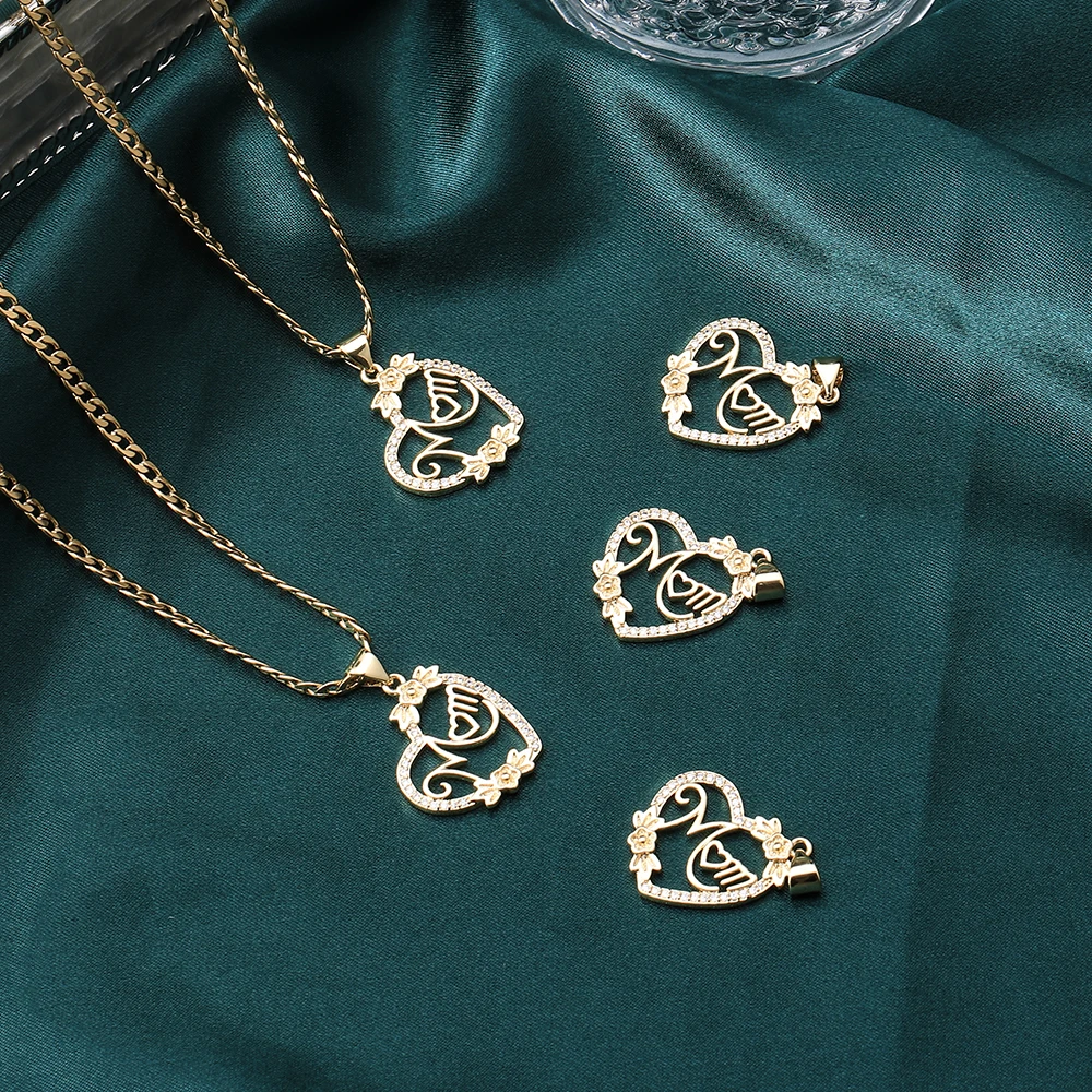 

Fashion Heart Pendant Necklace For Women Gifts For Mother Gold Copper Necklace Personality Jewelry Accessories