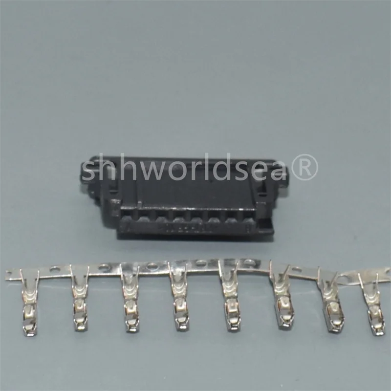 

8-контактный компас, Реверсивный фоторазъем, экран дисплея, Верхняя лампа, вилка 0-1719221-1 3D0972708A 3D0 972 708A для VW Audi BMW