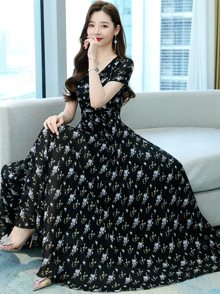 

Summer Vintage White Floral Chiffon Dress 2023 Korean Black Casual Beach Midi Dresses Elegant Women Party Bodycon Prom Dress