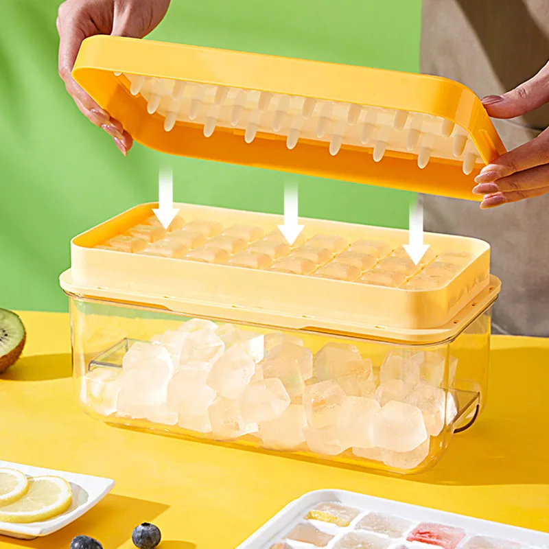 

Ice Maker Cover Silicone Ice Box Easy to Fall Off Kitchen Accessories Ice Cube Mold for Cocktail Whiskey Coffee Refrigeration
