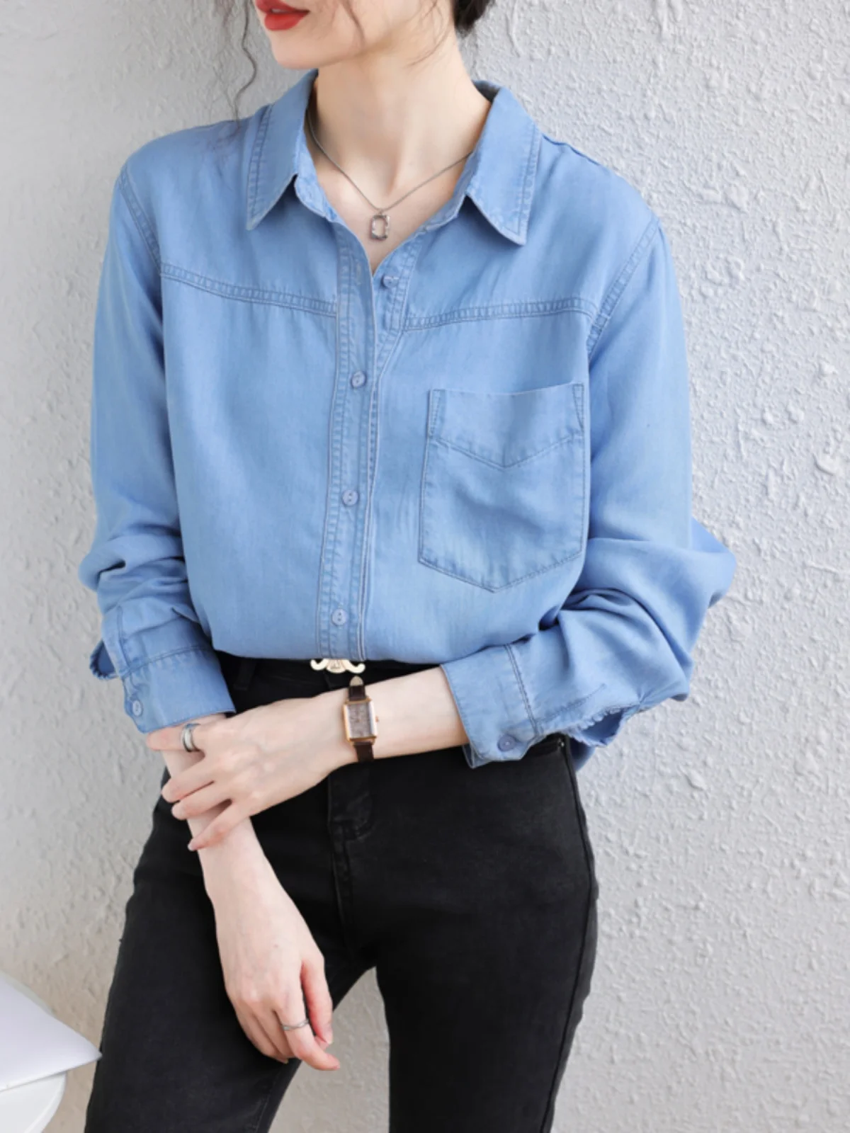 Дизайнерская рубашка из джинсовой ткани для женщин Новинка весна-осень 2024