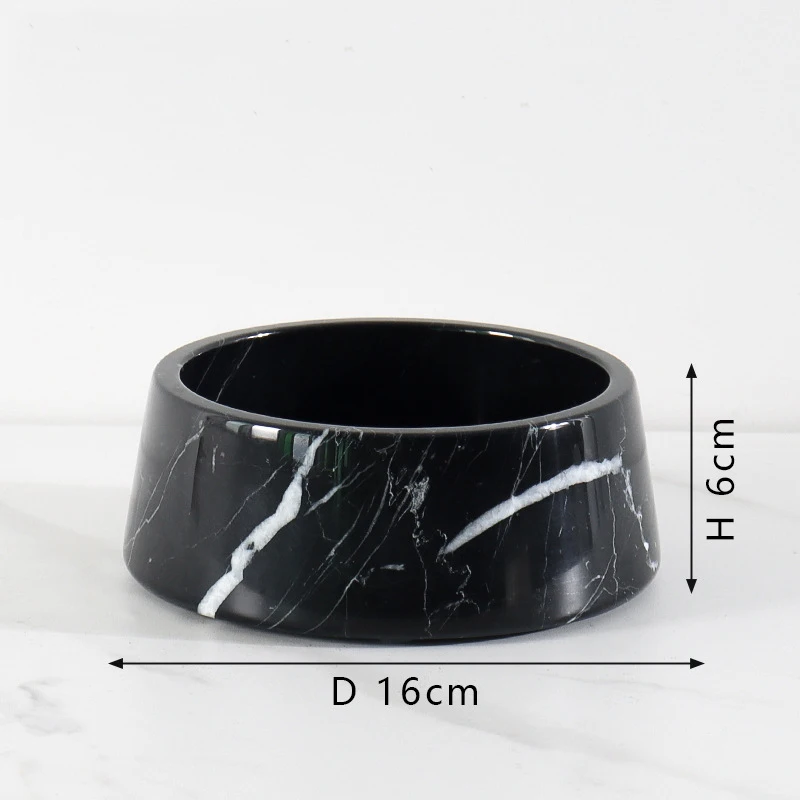 

Мраморная миска для животных