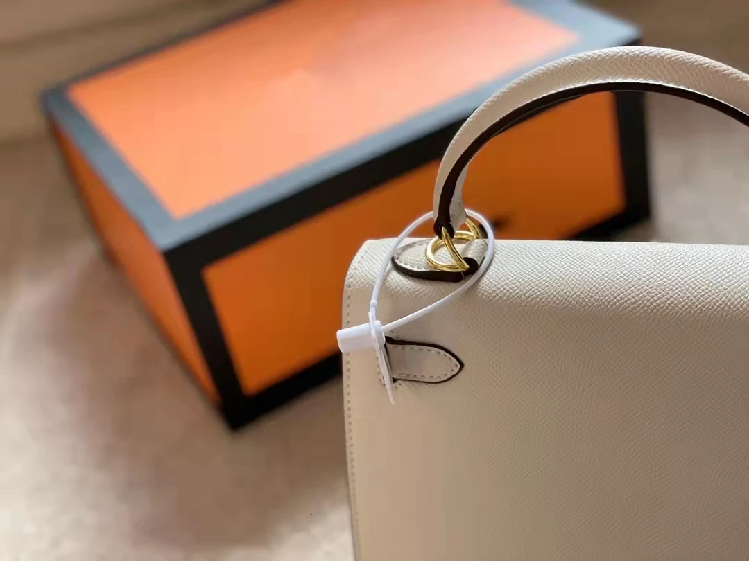 Женская сумка-тоут роскошная однотонная кожаная классическая дамская сумочка с