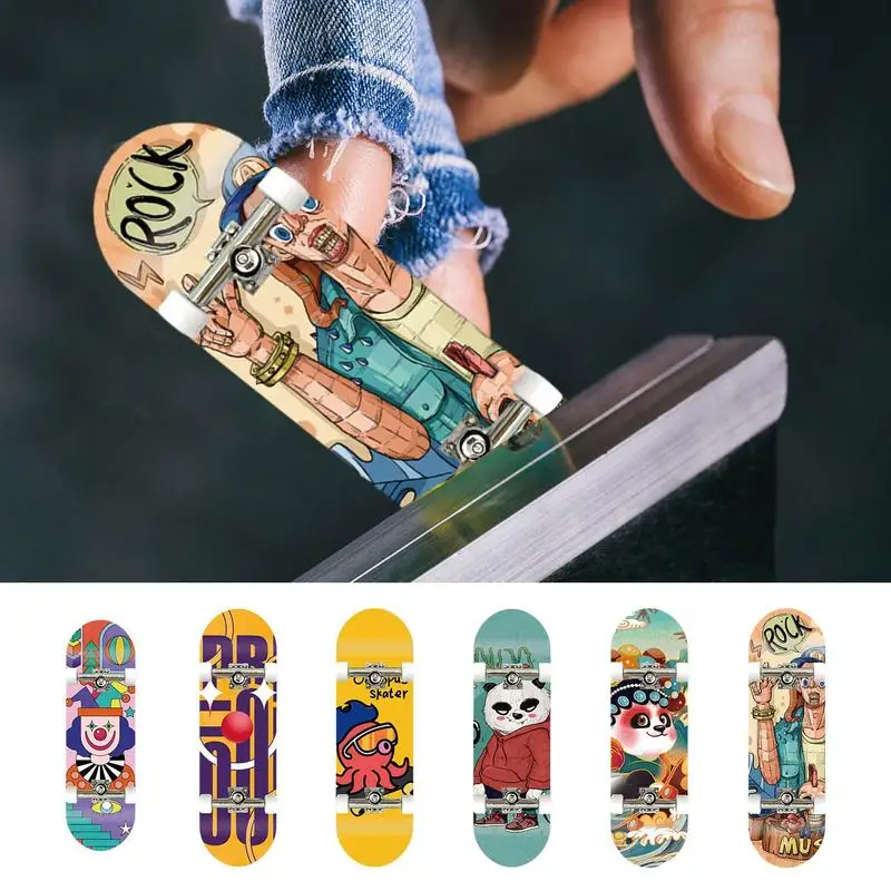 

Finger Skateboards Mini Finger Skateboard Toy with Double Sided Pattern Creative Fingertip Movement Novelty Toys Party Favors