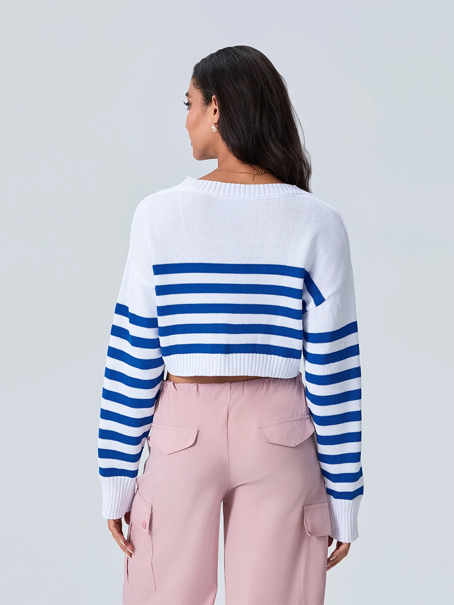 Женский вязаный кардиган с длинным рукавом и пуговицами в полоску осенний