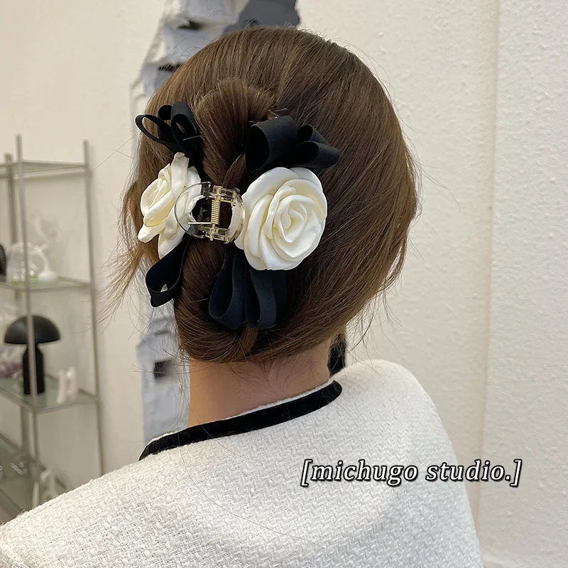 

MueRaa Gentle Retro Elegant White Rose Hair Claws For Women Girls Hair Accessories Korean Style Bow Hair Clips Girls Headwear