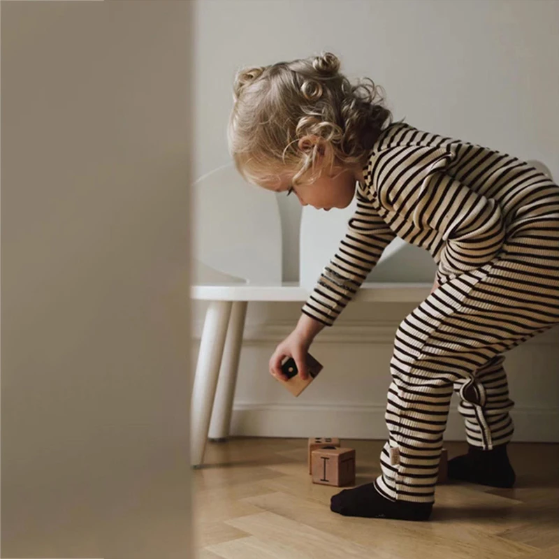 

Комбинезон для новорожденных, комбинезон в полоску с длинным рукавом, Весенняя хлопковая одежда для маленьких мальчиков и девочек