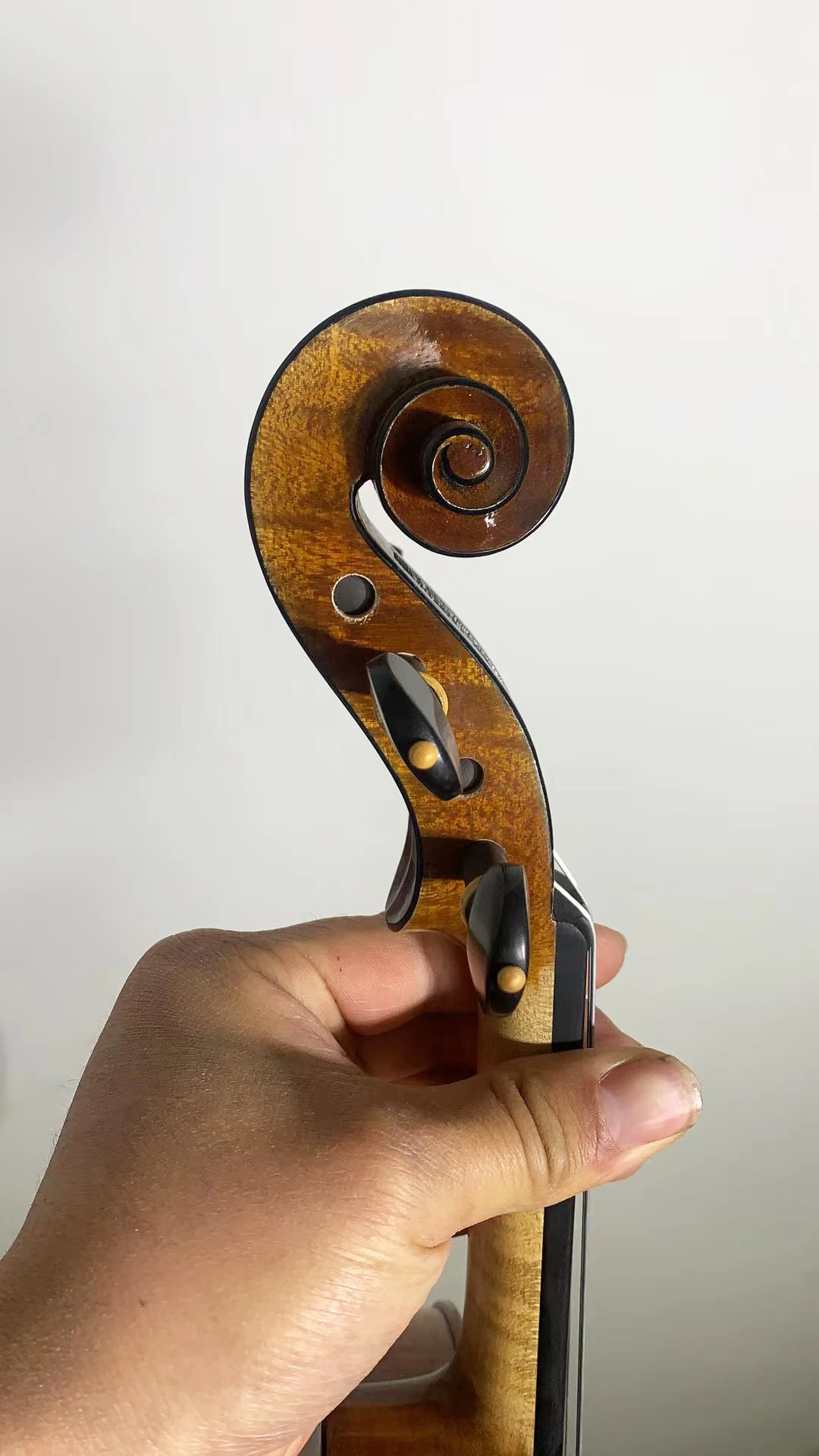 60 лет ели! Все европейские деревянные 4/4 желтые скрипки Stradivarius лучший тон!