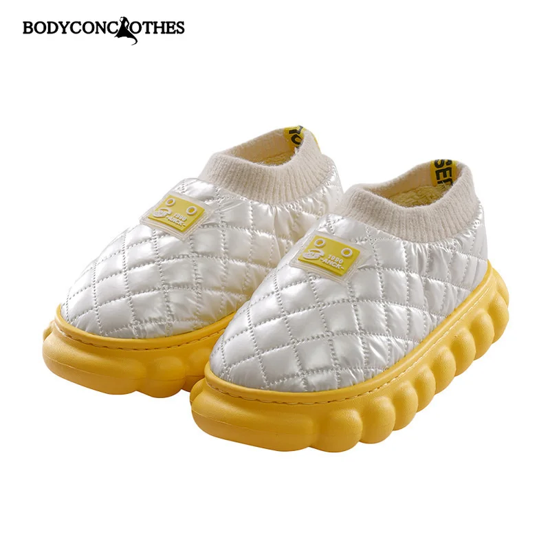 

Women Winter Warm Down Waterproof Thick Soled Non-Slip Winter Household Slippers Indoor Cotton Ladies Waterproof Couples Shoes