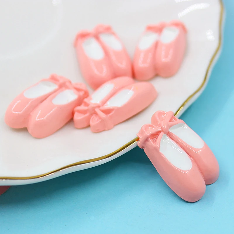 

10PCS Resin Ballet Shoes Charms Pink Artificial Dancing Shoes Pendant Jewelry Making Accessory Decor DIY Crafts