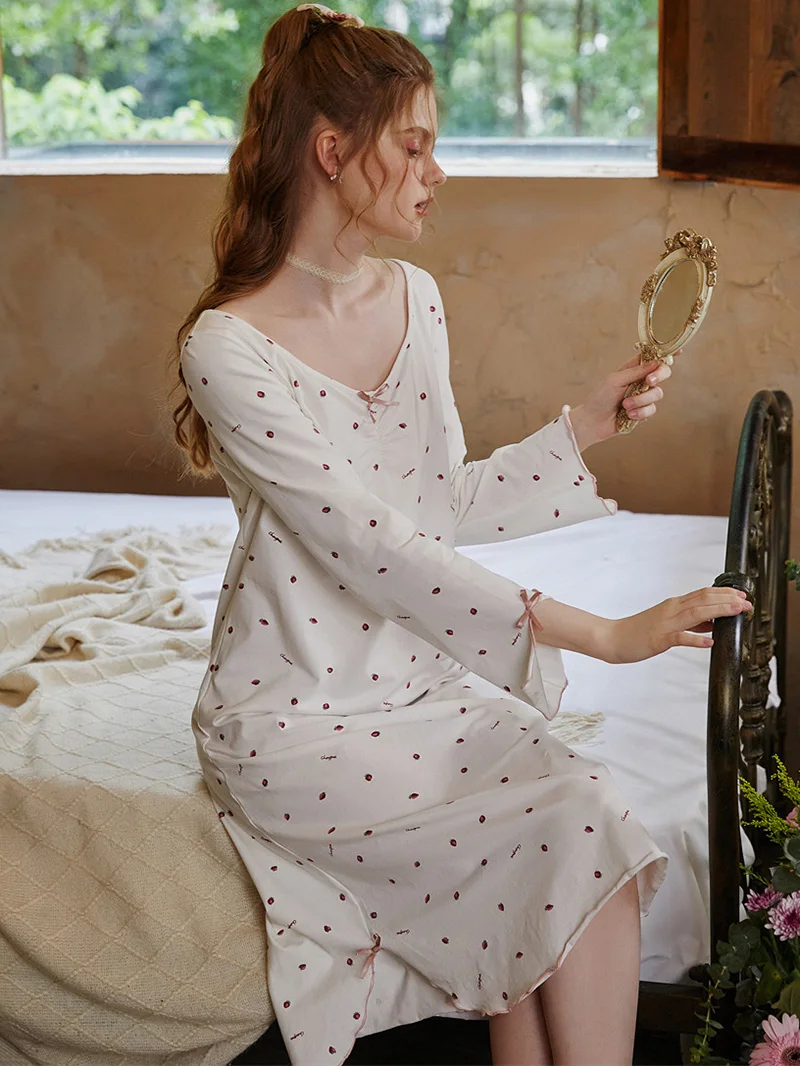 

Корейские милые ночные рубашки для девочек с принтом, свободные ночные рубашки с бантом и круглым вырезом, одежда для сна принцессы, викторианская Лолита, пижама, ночная рубашка