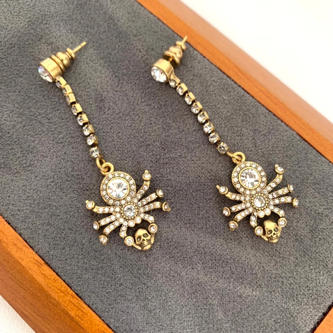 

Spider skull earrings for women with high quality personality studs